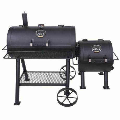 אוקלהומה ג'ו'ס Barrel ו-Hitch Offset Smoker