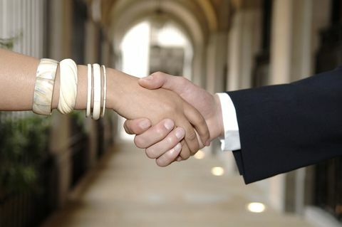 איך לנהל משא ומתן על עסקה ולהיות טוב במשא ומתן