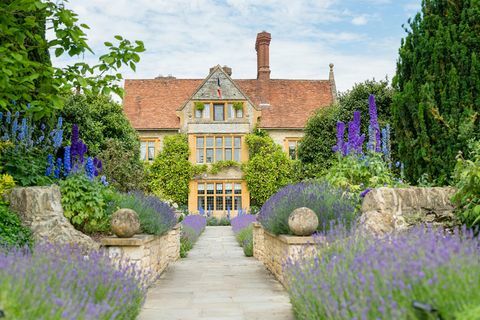 Le Manoir Aux Quat'Saisons